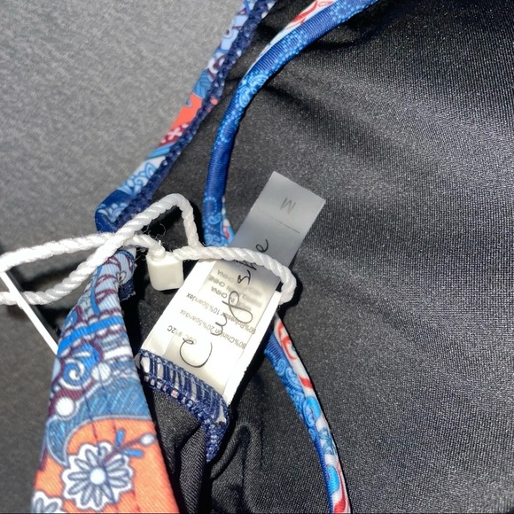 Cupshe Swimsuit - Picture 7 of 7